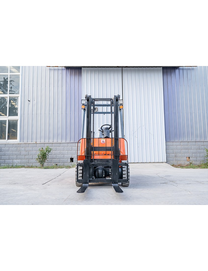 HW 2.5T Electric Forklift