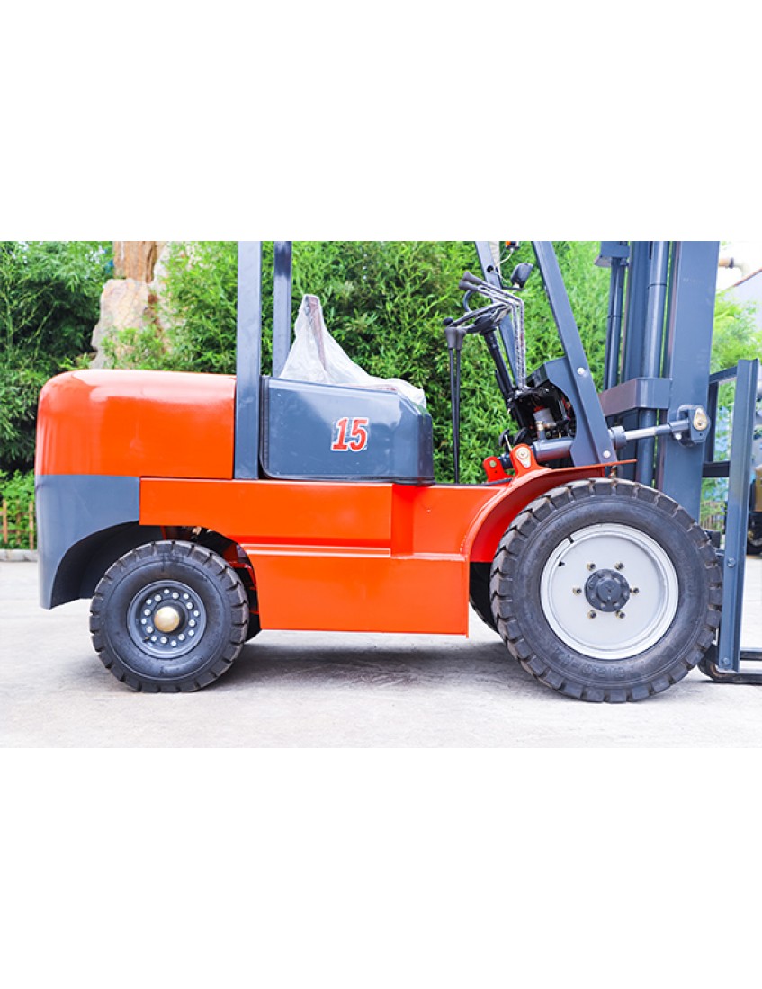 HW 1.5T Diesel Forklift