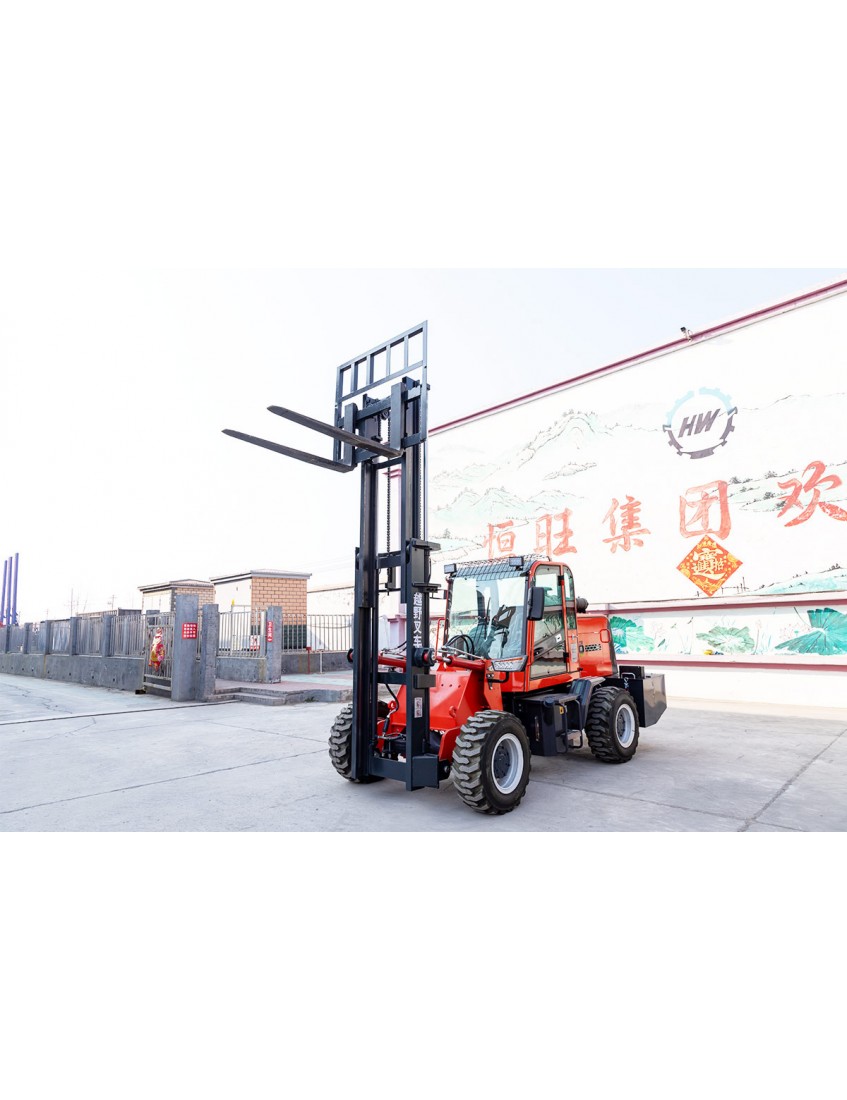 HWC-35A All-terrain forklift