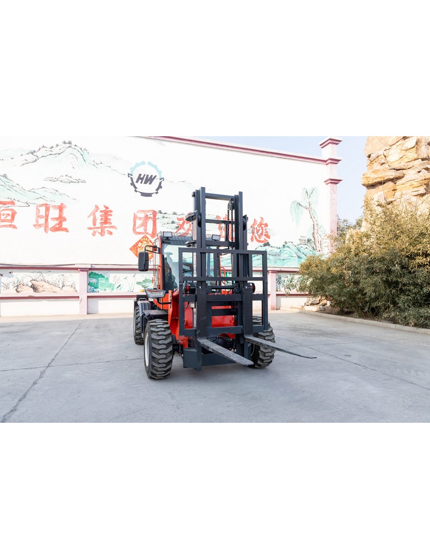 HWC-35A All-terrain forklift